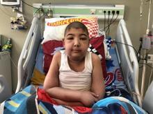 Enes Batur ve oyuncak hayali gerçekleşen lösemili Adnan, yaşama tutunamadı