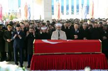 Helikopter şehidi son yolculuğuna uğurlandı: ' O benim kahramanımdı'
