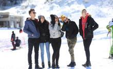 Uludağ yolunda tur otobüsü devrildi: Yaralılar var