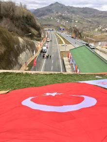 İlk etabı açıldı! 40 dakikalık mesafe 10 dakikaya indi