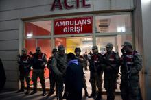 Kaza yapıp, otomobillerinden inerek tartışanlara başka bir otomobil çarptı: 3 ölü, 5 yaralı