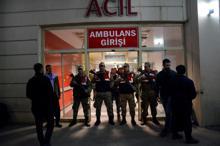 Kaza yapıp, otomobillerinden inerek tartışanlara başka bir otomobil çarptı: 3 ölü, 5 yaralı