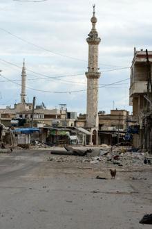 Hava saldırıları 70 bin kişiyi göçe zorladı, hayalet kente dönüştü