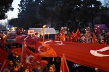 Meşaleler, 'Çanakkale Şehitleri' için yandı