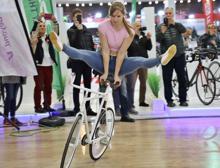 Bisiklet fuarının gözdesi: Fiyatı tam 90 bin lira