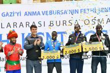 Osmangazi Yarı Maratonu'na Kenyalılar damga vurdu