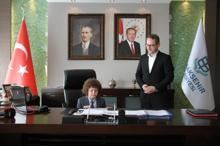 Başkan Kartoğlu, koltuğunu ilkokul öğrencisine devretti