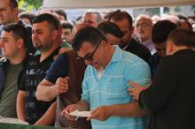 Genç kızın feci ölümü! Gözyaşlarıyla son yolculuğuna uğurlandı