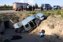 Eskişehir'de feci kaza: 2 ölü, 3 yaralı