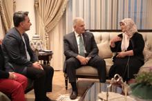 Binali Yıldırım Twitter'den mesaj atan aileyi iftarda evinde misafir etti