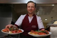 Ege'nin parmak ısırtan lezzeti: Turgutlu köftesi