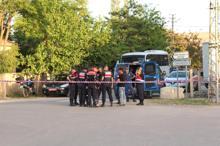 Köy meydanında silahlı kavga: 3 ölü 7 yaralı