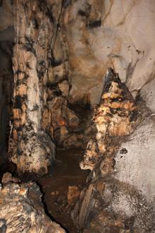 5 milyon yıllık mağara hayran bırakıyor