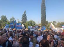 Güney Kıbrıs'ta Türklere linç girişimi