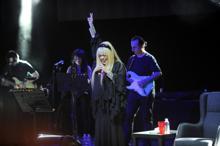 Zerrin Özer: Biliyorlar ki bir tane 'deli Zerrin'leri var