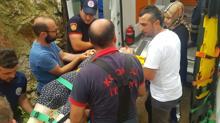 Otomobil uçuruma yuvarlandı: 1 ölü, 4 yaralı