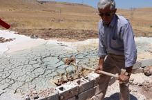 Su kuyusu sondajında farklı renklerde toprak ve soğuk hava şaşkınlığı