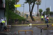 Unkapanı köprü altında biriken sudan bir kişinin cesedi çıktı