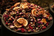 Eczacı-Aktar tartışması