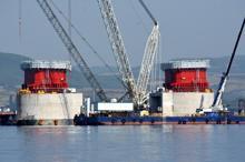 1915 Çanakkale Köprüsü'nün ayakları yükseliyor