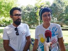 İki öğretmen otizm için kilometrelerce pedal çevirdi