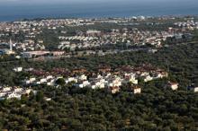 Kaz Dağı eteklerindeki Edremit Körfezi betonlaşıyor