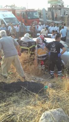 Kafa kafaya feci kaza: 1 ölü 7 yaralı