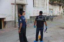 Cezaevinden firar etti, molotofkokteyli atarak evden çıkardığı eşini öldürdü