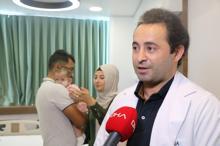 Doktorların 'yaşamaz' dediği Elvin bebek hayata tutundu