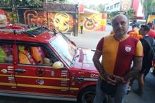'Galatasaraylı araba', her maçta takımı stada uğurluyor