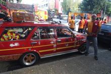 'Galatasaraylı araba', her maçta takımı stada uğurluyor