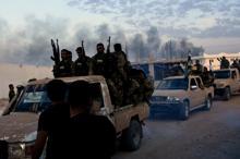 Milli Ordu askerleri, olası harekat için Türkiye'ye doğru yola çıktı