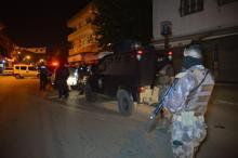 Plakası çamurlu otomobildeki yüzleri maskeli 5 kişi, gözaltına alındı