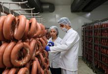 'Ucuz sucukta hile vardır'