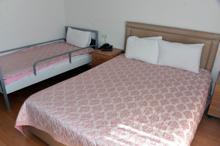 Minibüs şoförlüğü bırakıp ilçenin ilk otelini yaptı