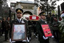 Yaşar Büyükanıt son yolculuğuna uğurlandı