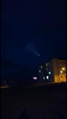 Van'da gökyüzünde ışıklı cisim heyecanı