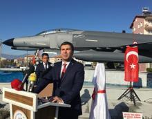 Şehit Pilot Teğmen Ayfer Gök'ün adının verildiği savaş uçaklı kavşak açıldı