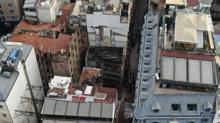Beyoğlu'nda bina çöktü!