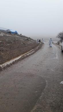 240 küçükbaş telef oldu, köy karantinada