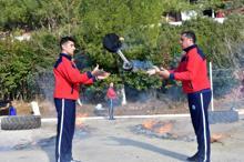 İtfaiye erlerine komando eğitimi