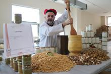 Mitolojik karakter 'Babafingo' ismini verdi ve tescil ettirdi