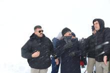 Van’da kurtarma ekiplerinin üzerine çığ düştü...