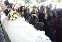 Uçak kazasında ölen Songül Bozkurt'un cenazesinde, gözyaşları sel oldu