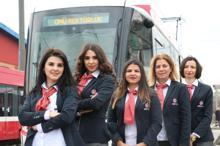 Samsun'da tramvayın kadın makinistleri