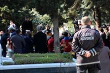 Müslüm Gürses'in hayat arkadaşı Muhterem Nur son yolculuğuna uğurlandı