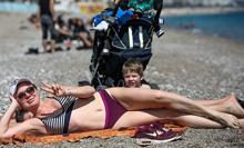 'Koronavirüs' uyarılarını dinlemediler sahillere akın ettiler