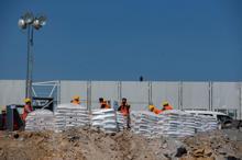 Cumhurbaşkanı Erdoğan havadan yapımı devam eden hastaneleri inceledi