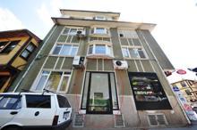 Türbenin üzerine 5 katlı apartman yaptılar