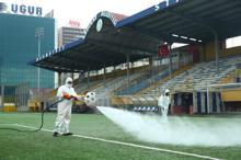 Mahmutbey Stadı, Cuma namazı için hazır hale getirildi